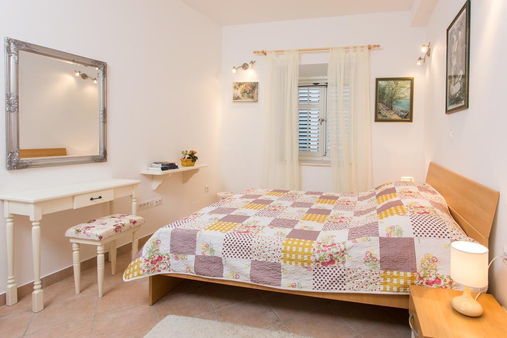 Nila'S Place Dubrovnik Rum bild